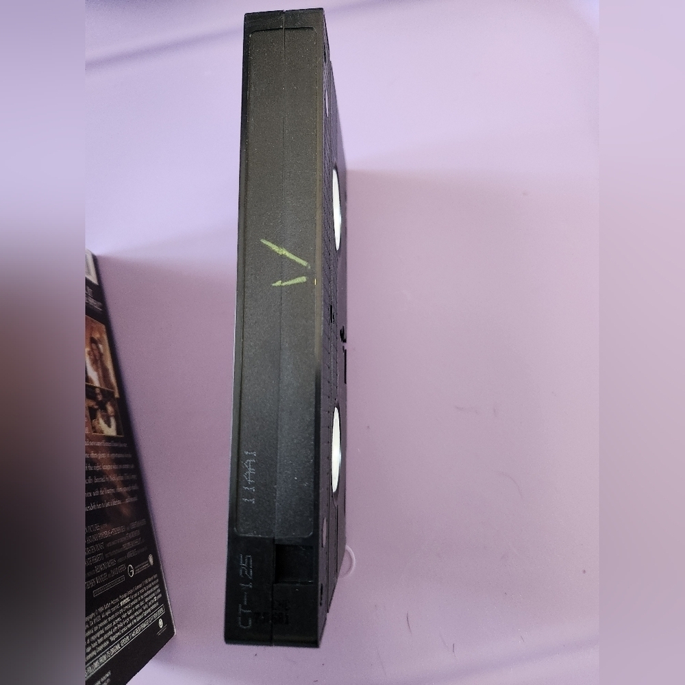 VHS Interview With a Vampire - Picture 4 of 6